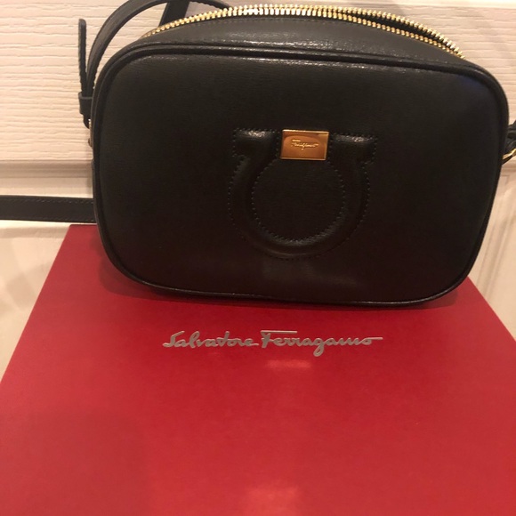 gancini camera bag